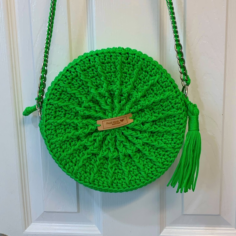 Green crochet purse